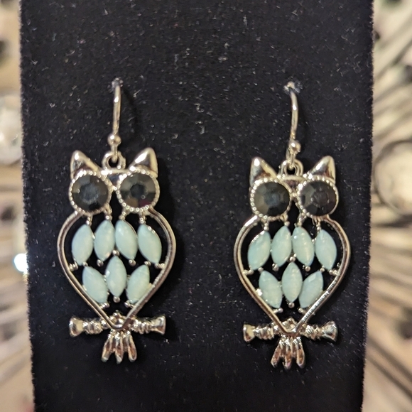 Jeweled owl earrings - Picture 2 of 4